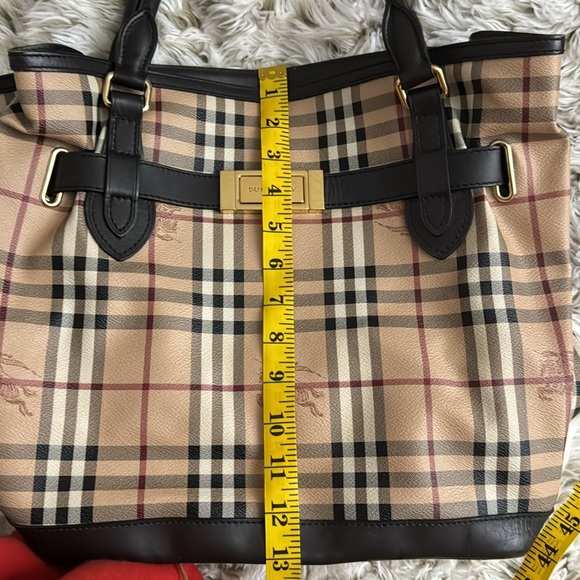 Burberry Haymarket Check Canvas Goldertone Tote Medium Bag 🔥FINAL price🔥 - Picture 6 of 7